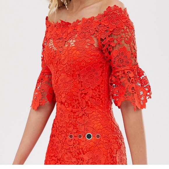 Paper Doll Off The Shoulder Crochet Dress - Picture 3 of 7